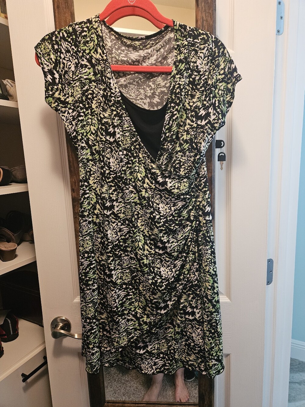 Black & Green Printed Wrap-Style Women's Dress